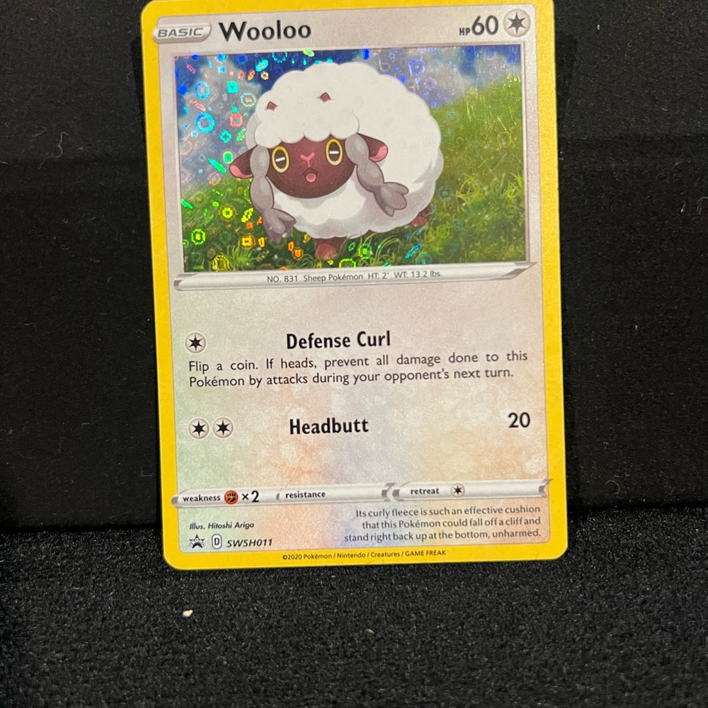 Collectible Pokémon Shiny Wooloo Card